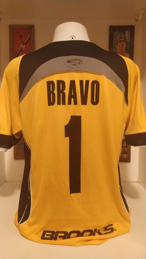 Camisa Chile Brooks Claudio Bravo goleiro - Imagem 3