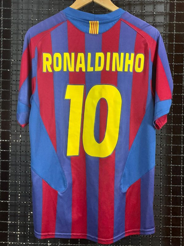 Camisa Barcelona Nike 2005 Ronaldinho Gaúcho - Image 2