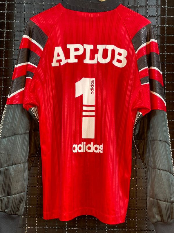Camisa Internacional Adidas 1997 goleiro mangas longas André vermelha autografada - Imagem 2